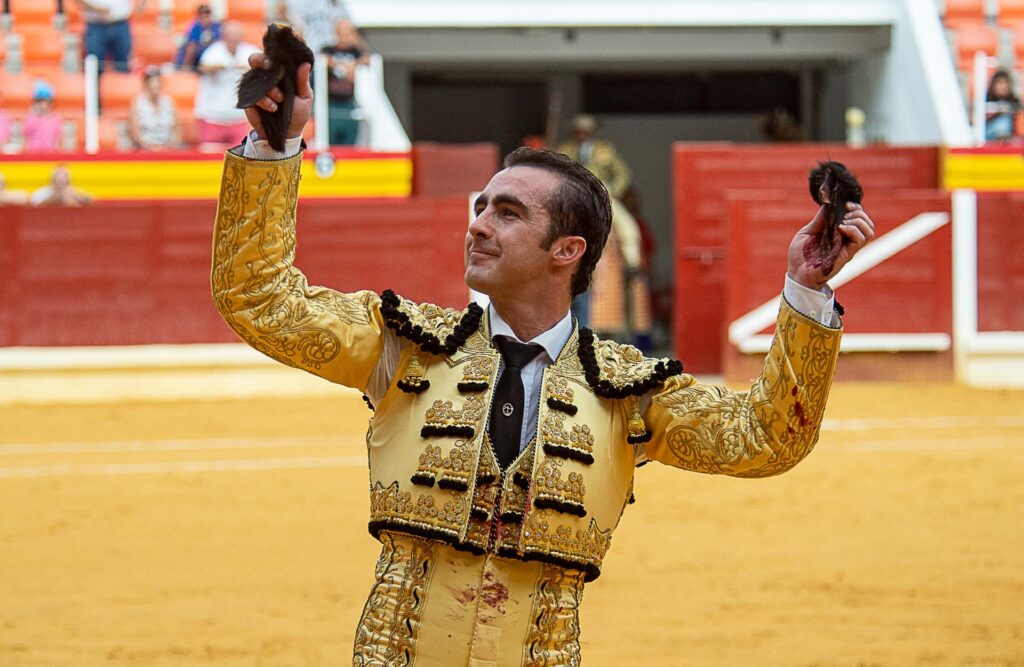 Granada: El Fandi, 25 años de baluarte